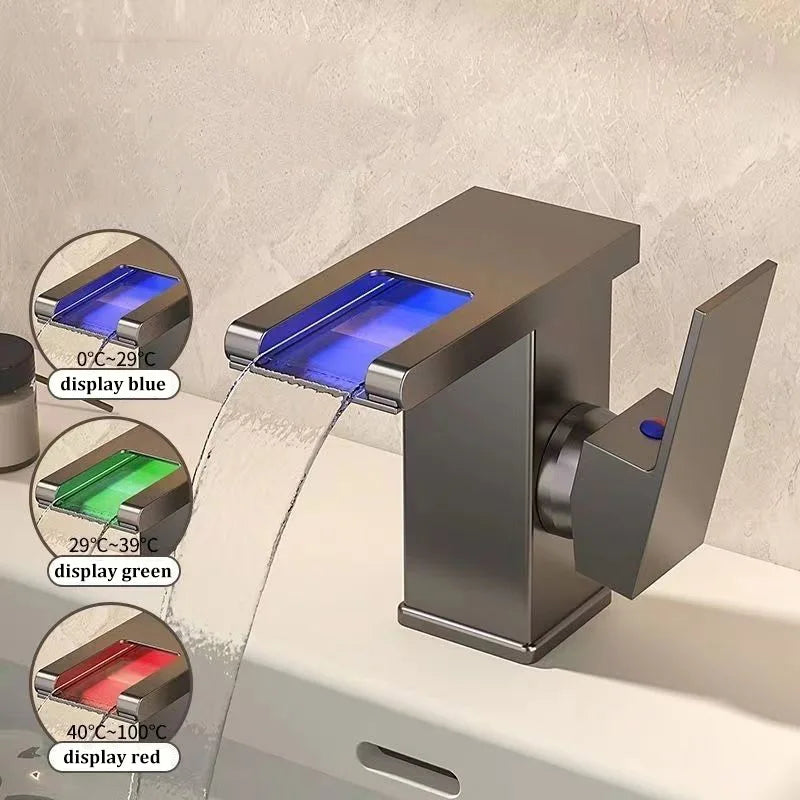 Grifo de Lavabo con Cascada LED de Acero Inoxidable – Agua Fría y Caliente