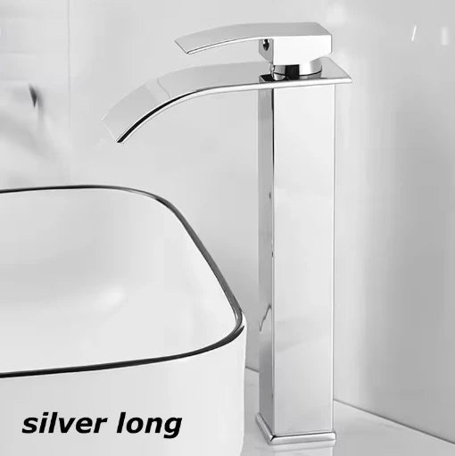 Grifo monomando para lavabo de acero inoxidable con efecto cascada para agua fría y caliente