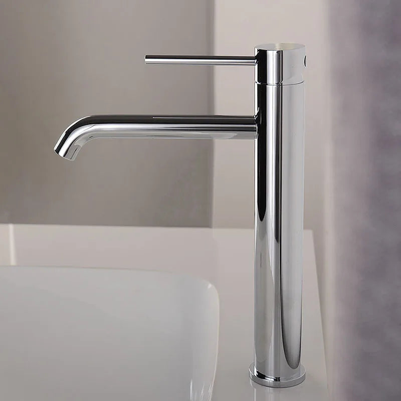 Grifo Monomando Dorado Cepillado para Lavabo – Acero Inoxidable – Agua Fría y Caliente