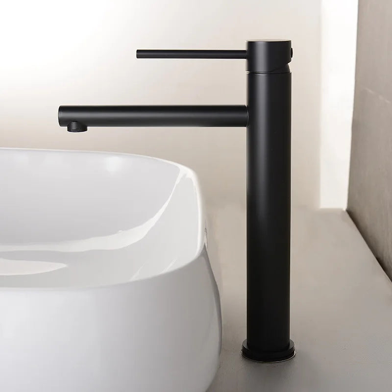 Grifo Monomando Dorado Cepillado para Lavabo – Acero Inoxidable – Agua Fría y Caliente